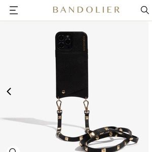 COPY - Bandolier SARAH iPhone 14
Pebble Leather Crossbody Bandolier in Black/Go…